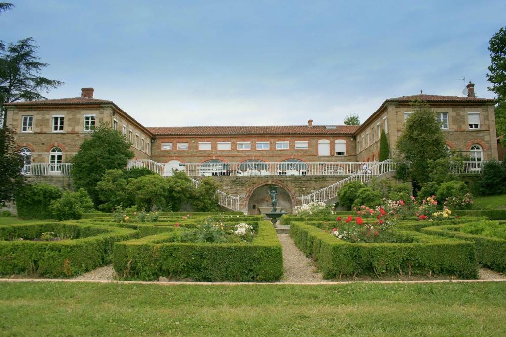 Logis De Nantas Bed & Breakfast Saint-Jean-Bonnefonds Dış mekan fotoğraf