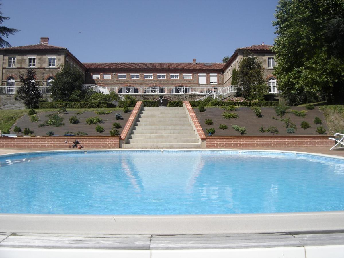 Logis De Nantas Bed & Breakfast Saint-Jean-Bonnefonds Dış mekan fotoğraf
